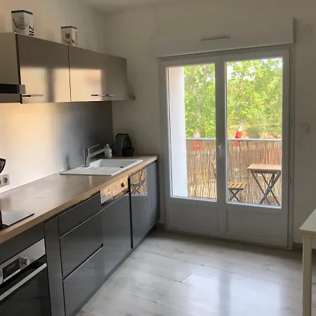 Bel Proche Chateau Laurens Διαμέρισμα